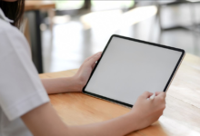 The Role of lcd panel manufacturers in Modern Display Technology
