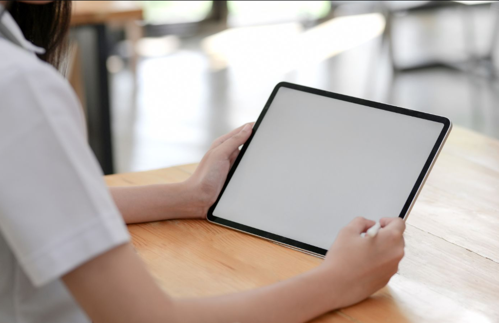 The Role of lcd panel manufacturers in Modern Display Technology - Cricketgateway || Cricketgateway pk || Cricketgateway. pk